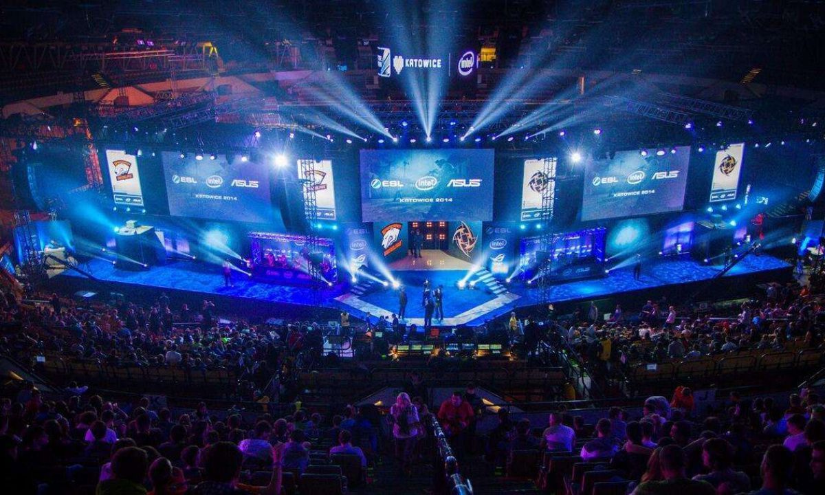 件与街机彩 件与街机彩