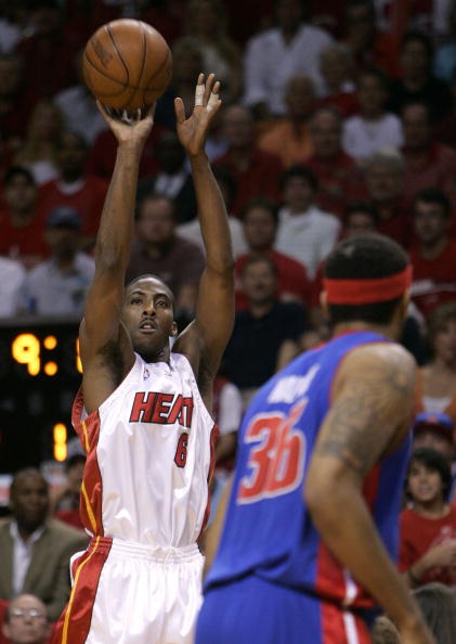 更新收入指 更新收入指